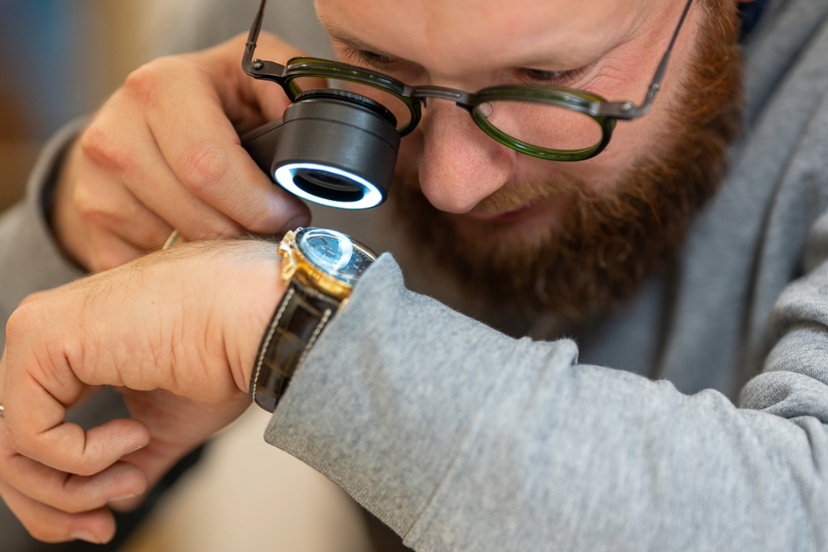 L’Artisan du Temps: restoration is a choice to pass on