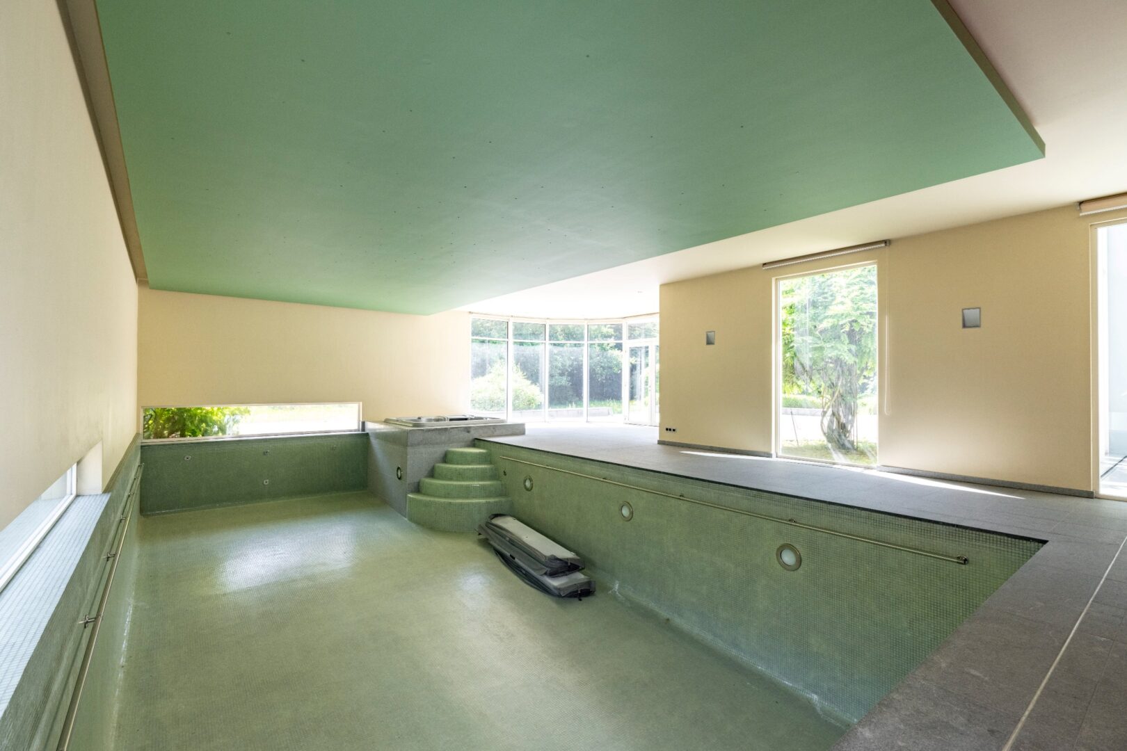 5 Bedroom Villa/Townhouse's Image 7