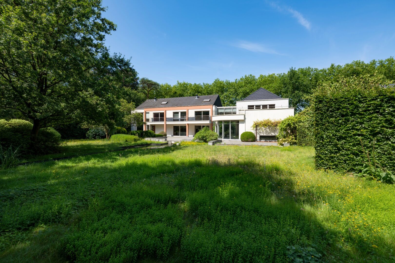 5 Bedroom Villa/Townhouse's Image 26