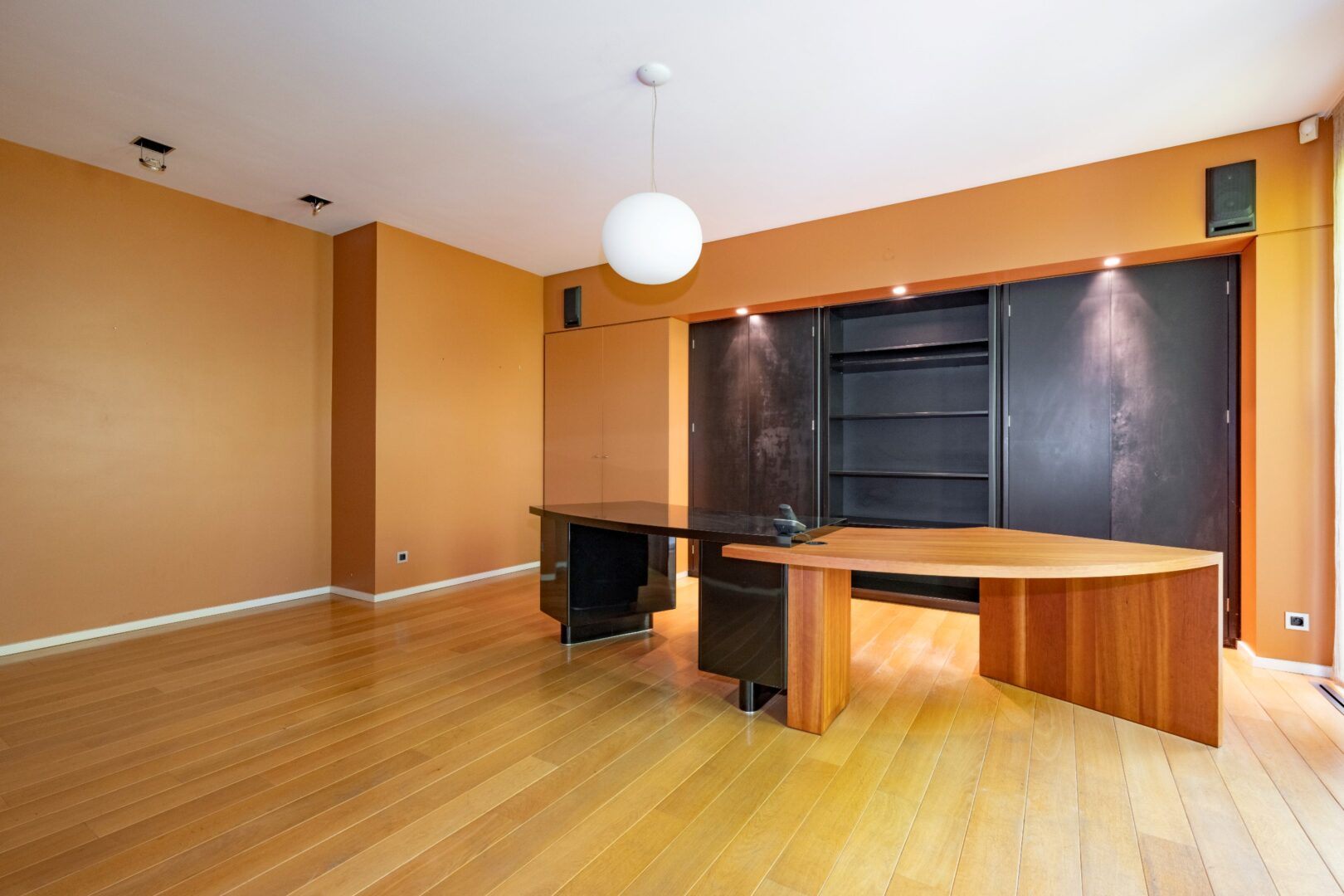 5 Bedroom Villa/Townhouse's Image 6