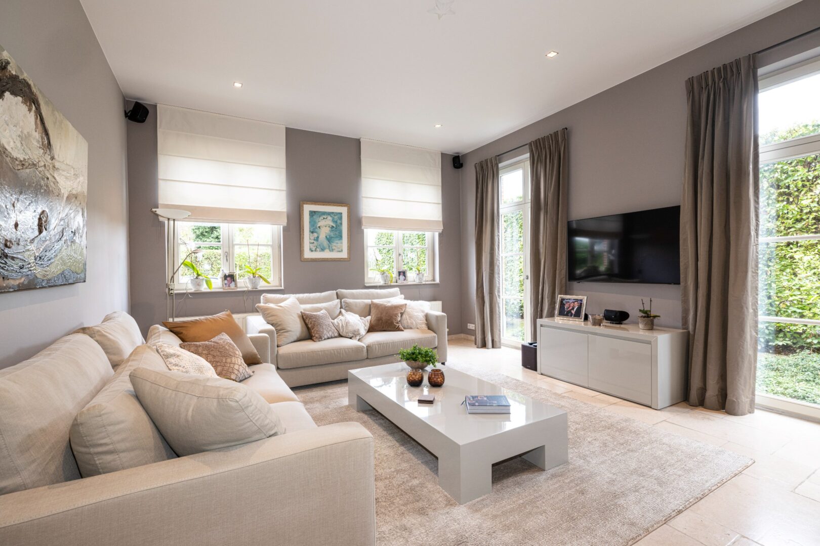 4 Bedroom Villa/Townhouse's Image 5