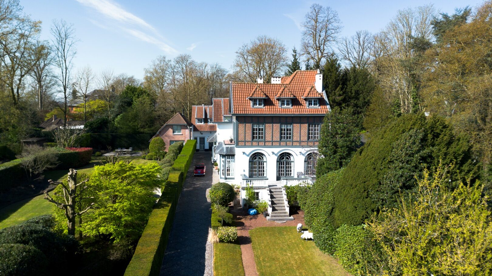 6-комн. townhouse, Uccle