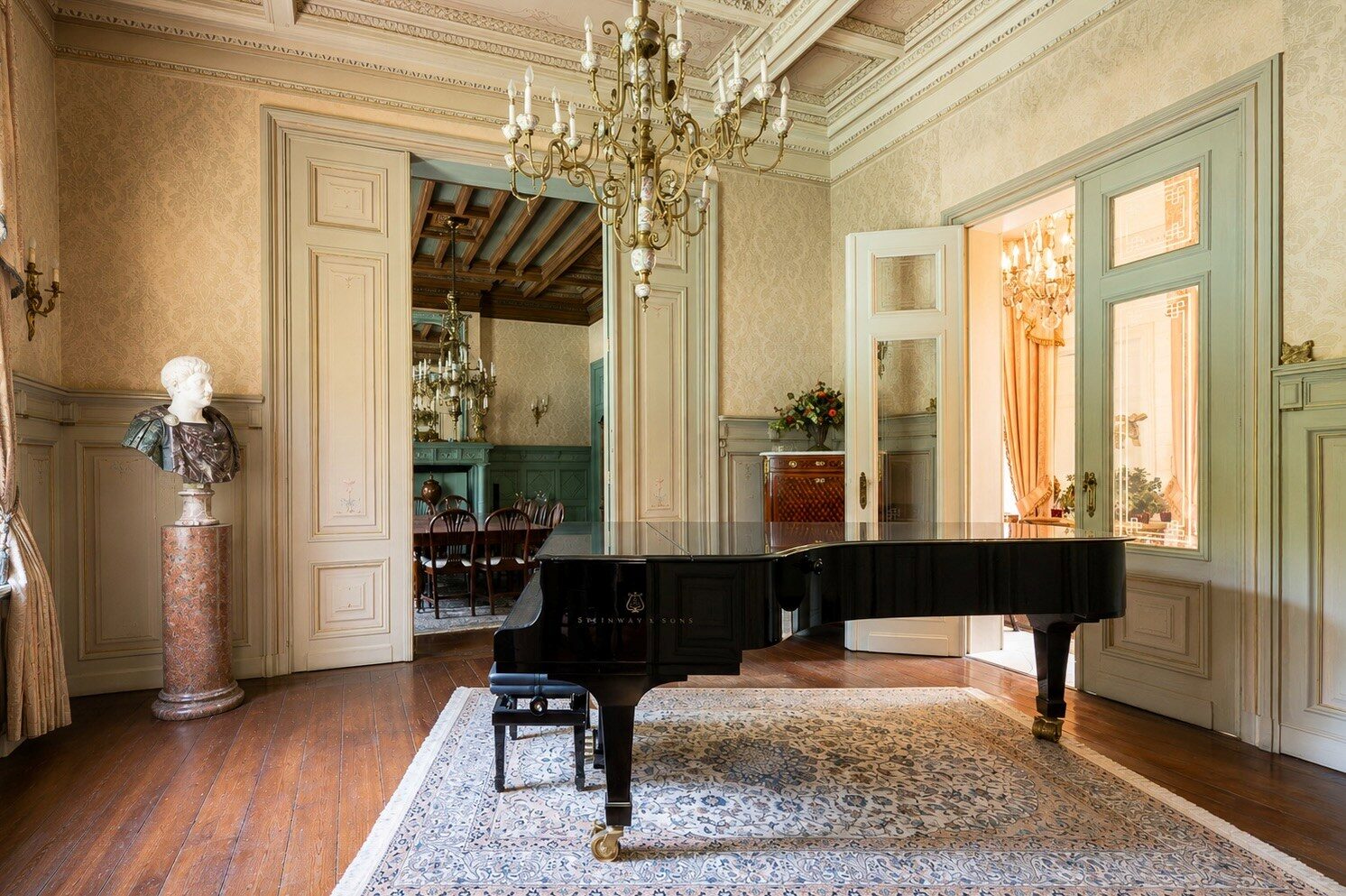 5 Bedroom Villa/Townhouse's Image 5
