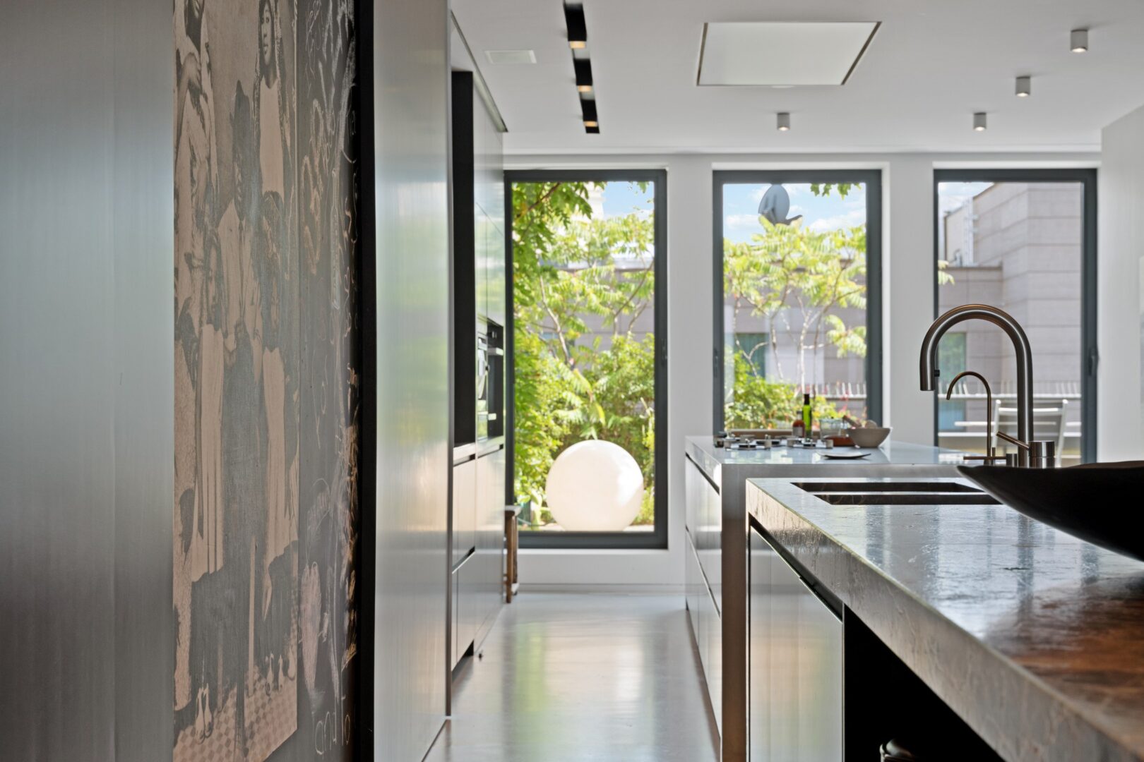 2 Bedroom Villa/Townhouse's Image 12