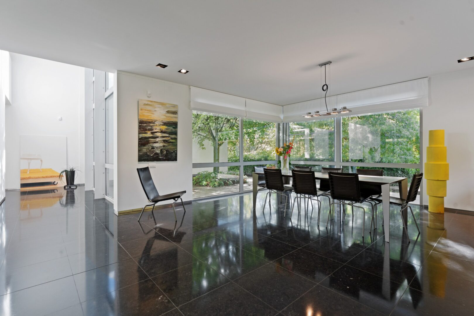 3 Bedroom Villa/Townhouse's Image 9