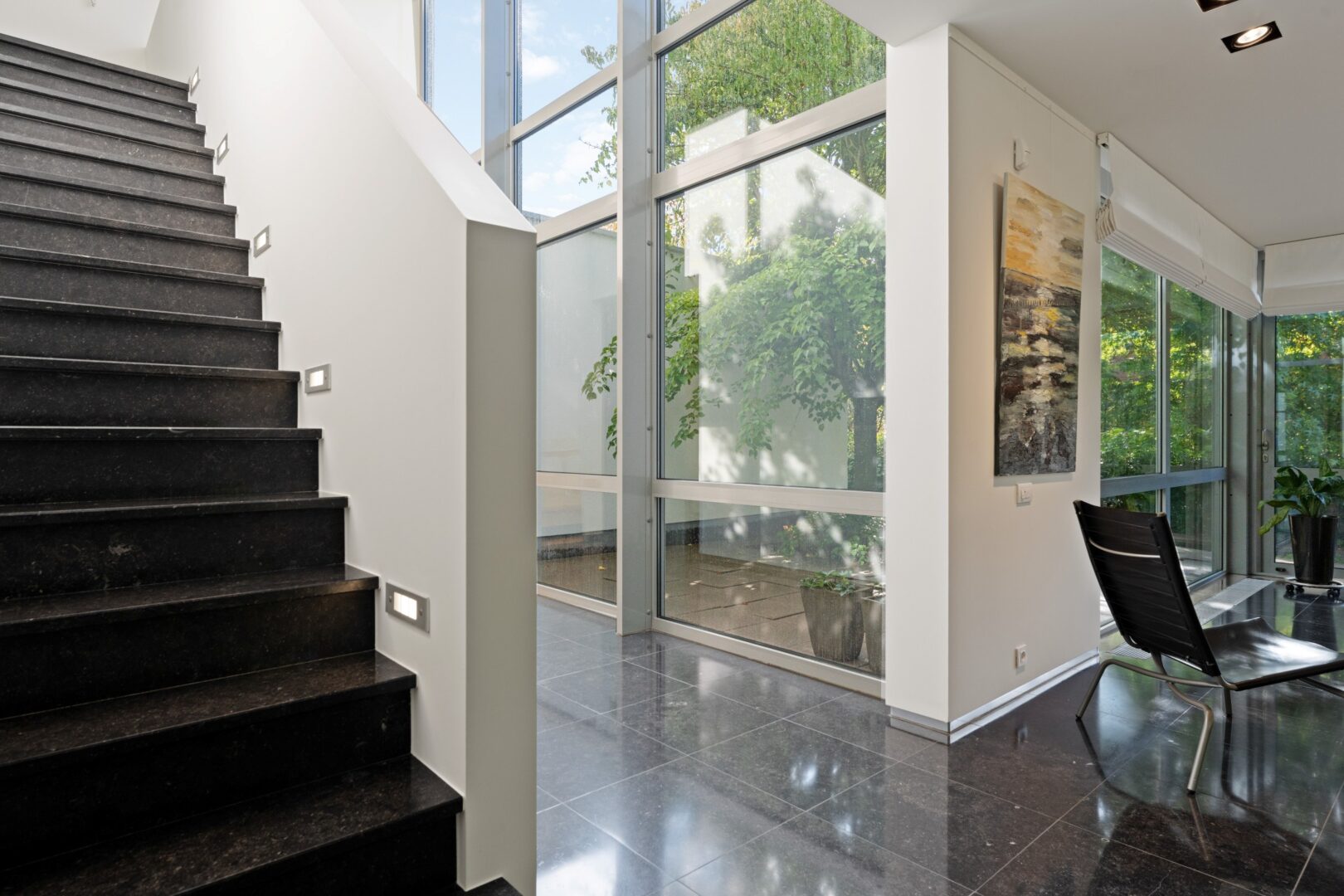 3 Bedroom Villa/Townhouse's Image 6