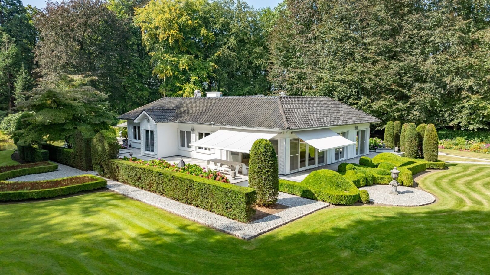 3 Bedroom Villa/Townhouse's Image 17