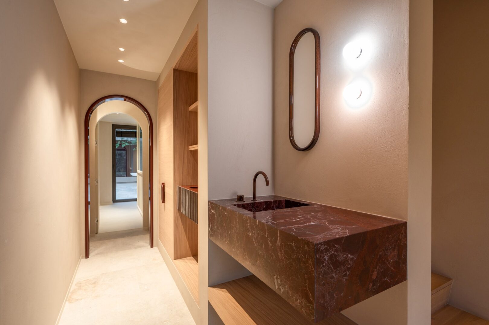 5 Bedroom Villa/Townhouse's Image 14