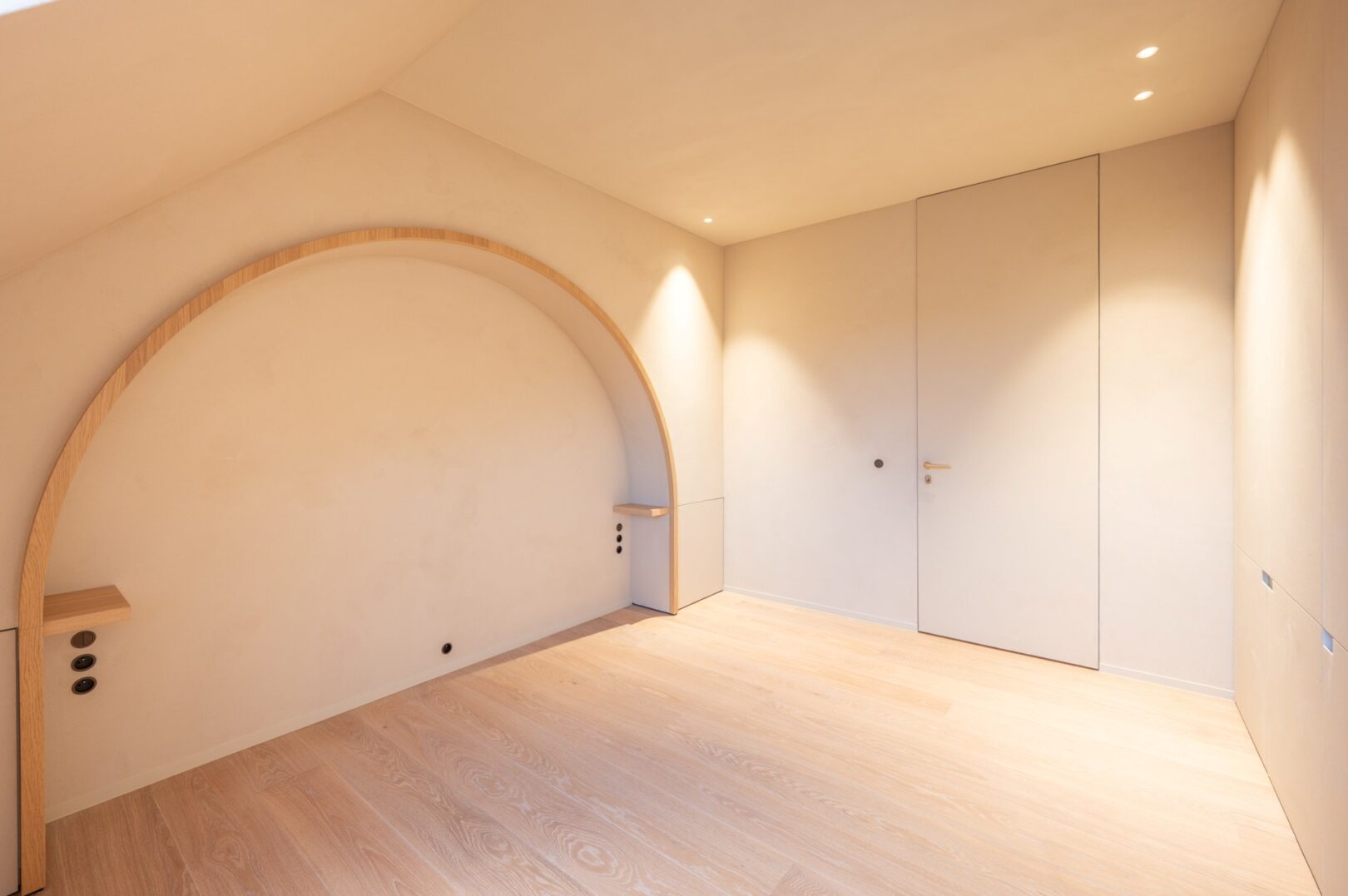 5 Bedroom Villa/Townhouse's Image 30