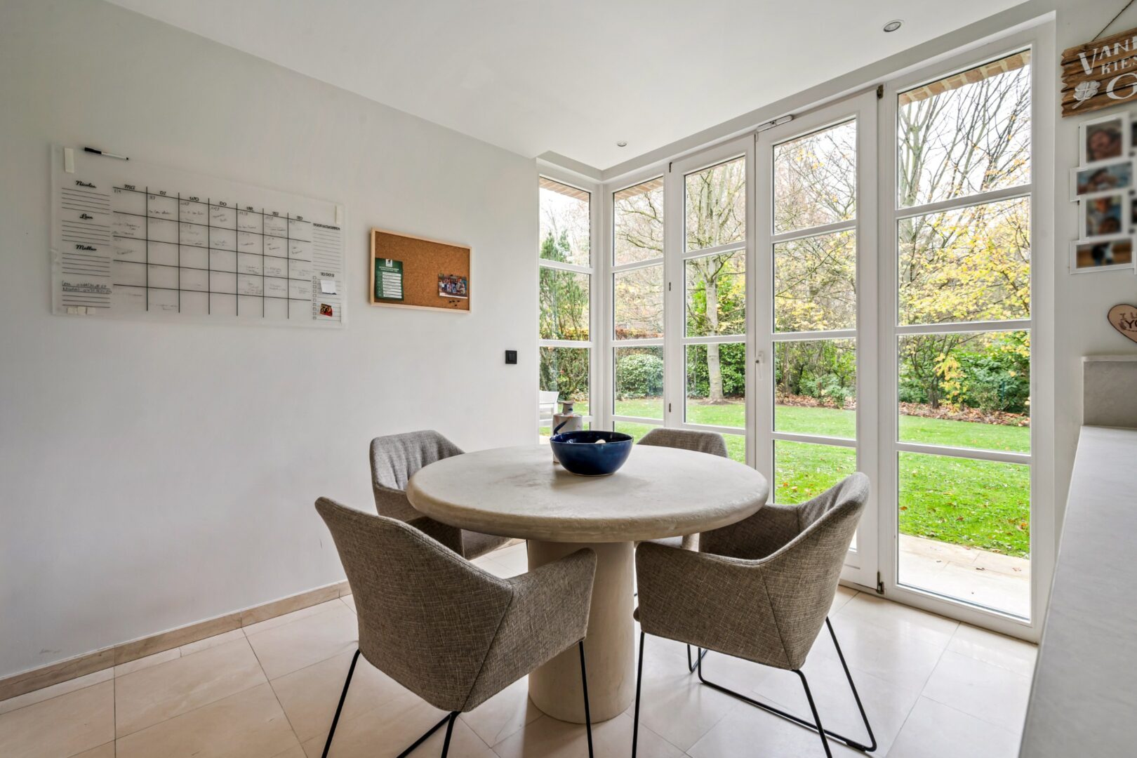 4 Bedroom Villa/Townhouse's Image 9