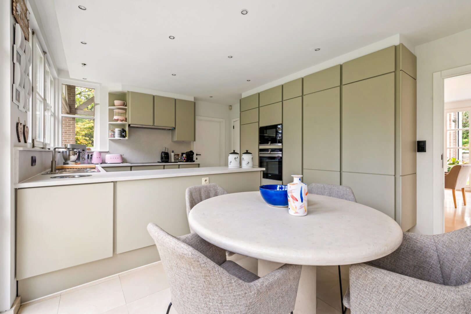 4 Bedroom Villa/Townhouse's Image 22