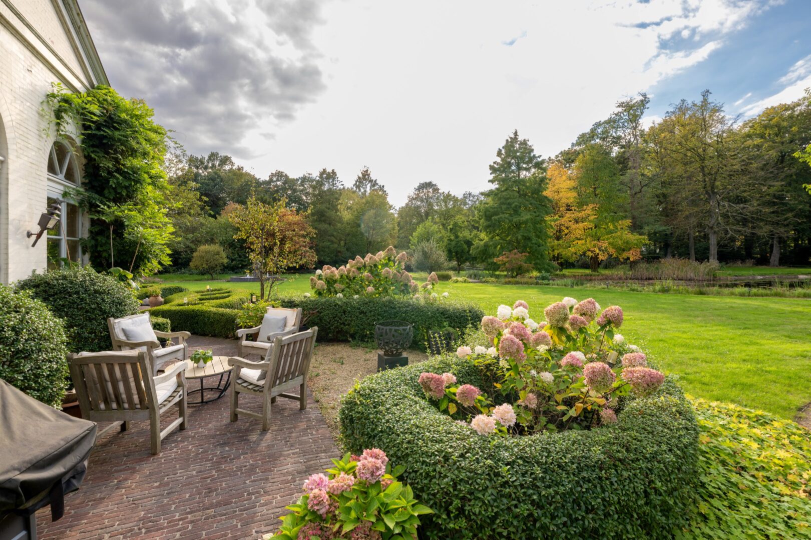 https://www.christiesrealestatebelgium.be/wp-content/uploads/properties/8845864/8845864_3_20260112122535.jpg