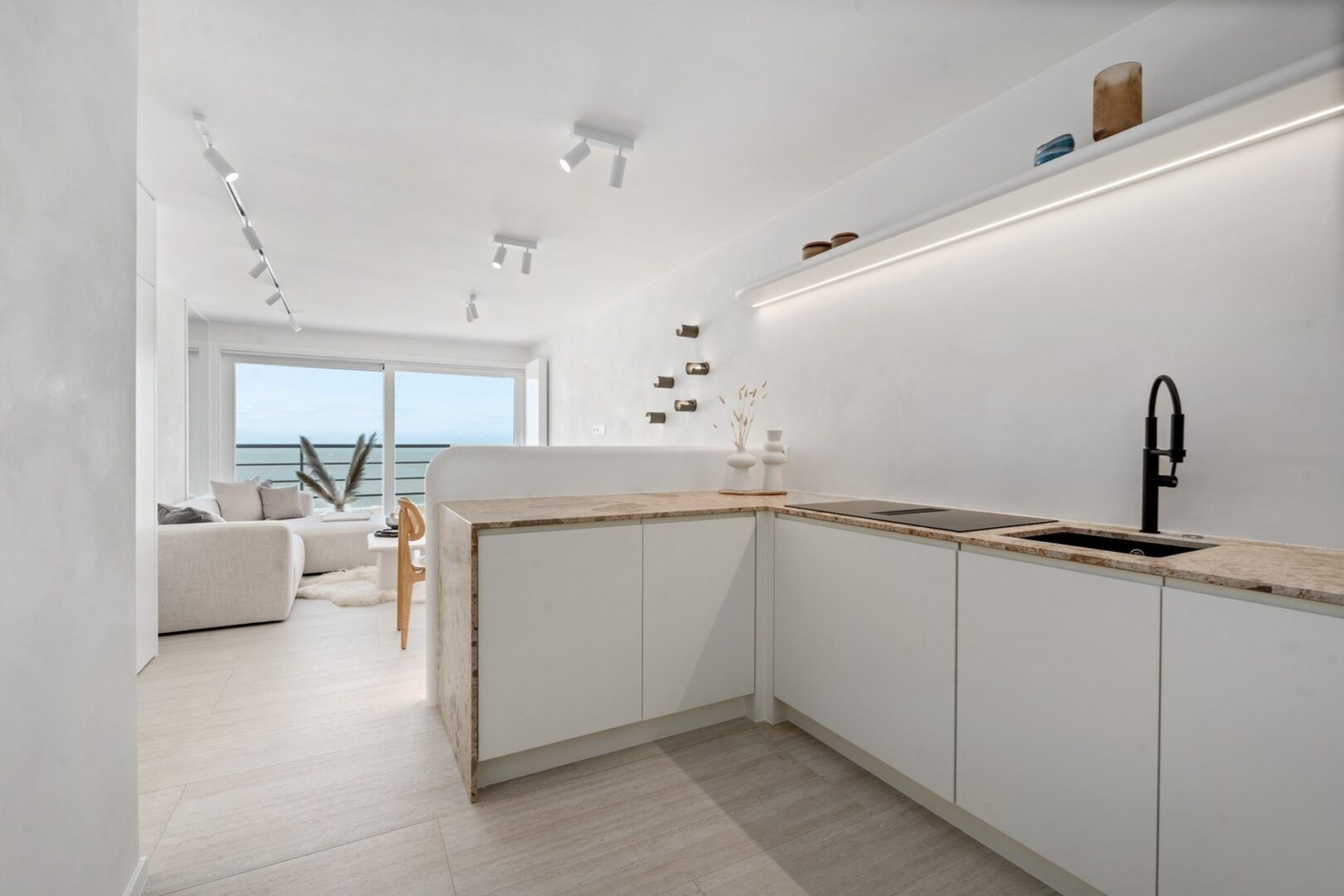 2 Bedroom Villa/Townhouse's Image 9