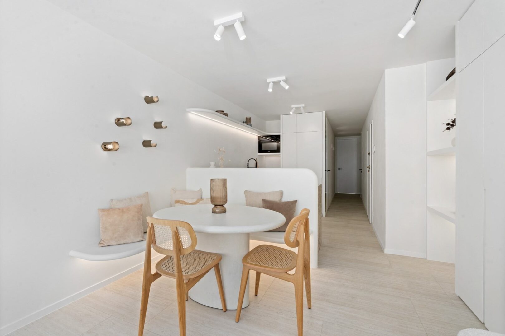 2 Bedroom Villa/Townhouse's Image 3