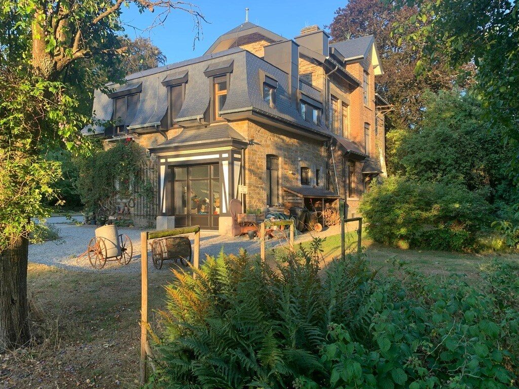 8 Bedroom Villa/Townhouse's Image 20