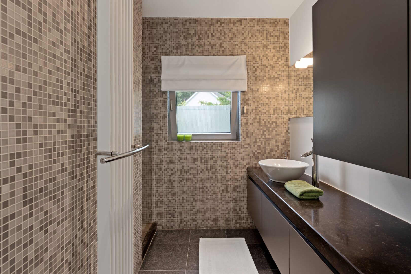 3 Bedroom Villa/Townhouse's Image 32