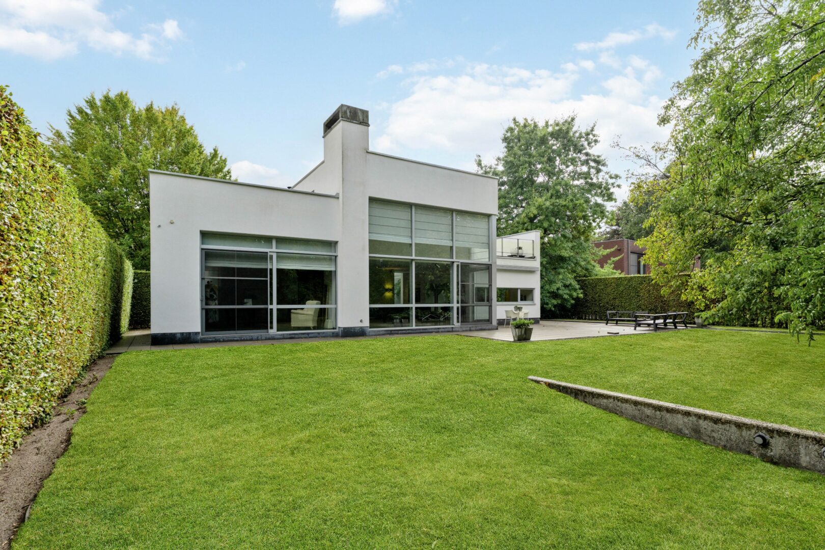 3 Bedroom Villa/Townhouse's Image 36