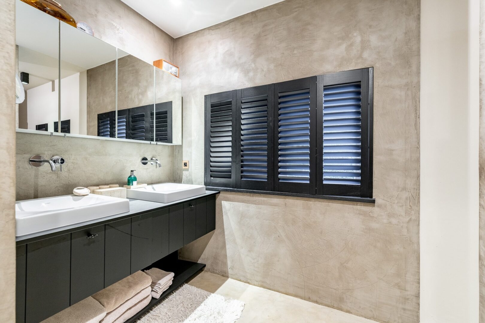 2 Bedroom Villa/Townhouse's Image 28