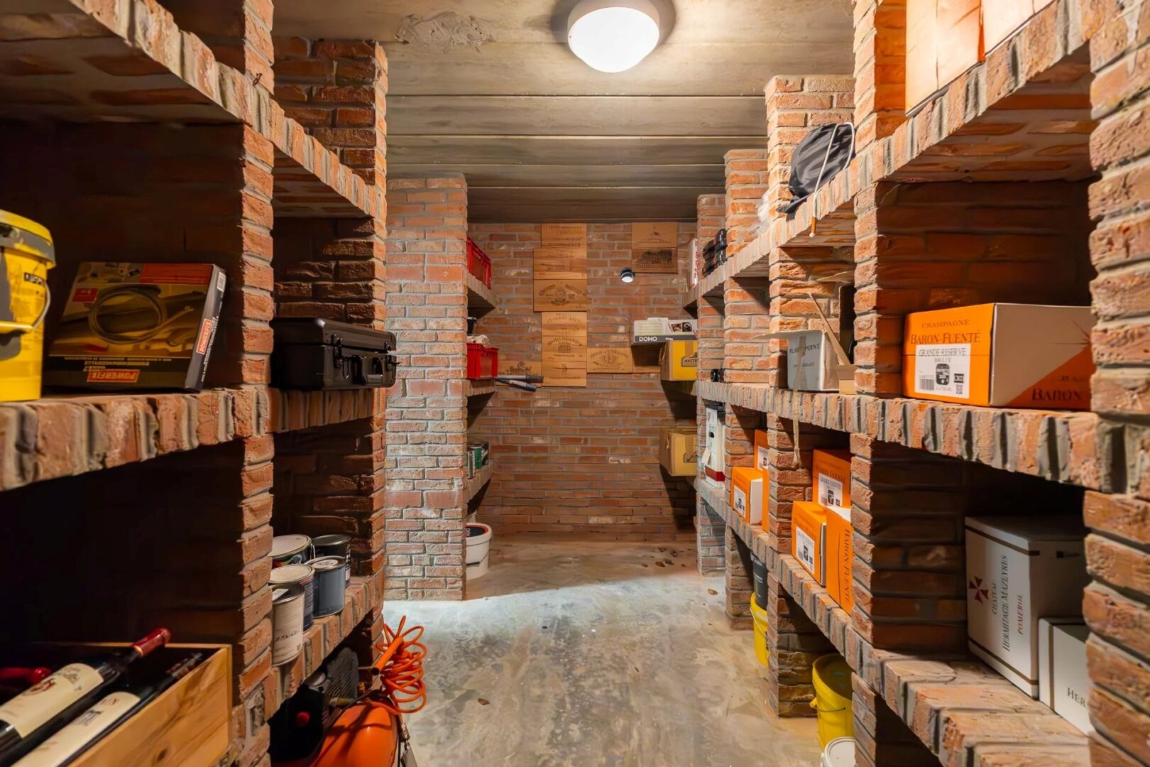 Image description