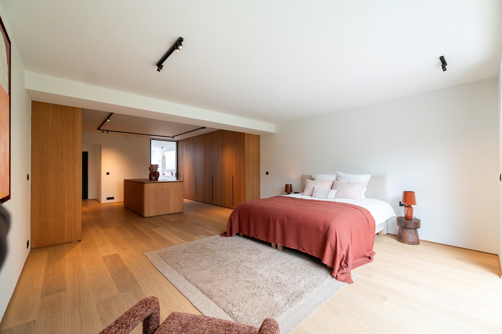 6 Bedroom Villa/Townhouse's Image 19