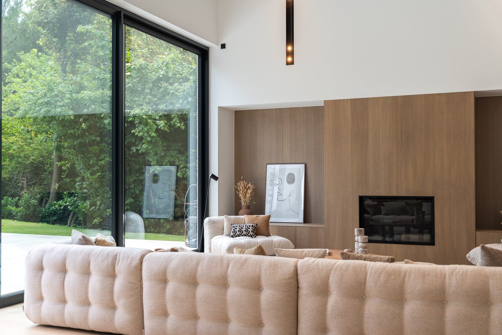 https://www.christiesrealestatebelgium.be/wp-content/uploads/properties/8909249/8909249_8_20260623144721.jpg