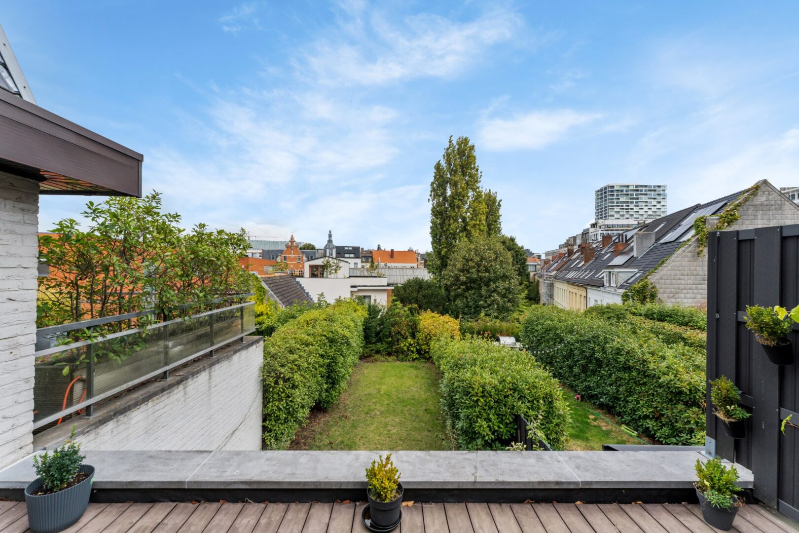 4 Bedroom Villa/Townhouse's Image 3