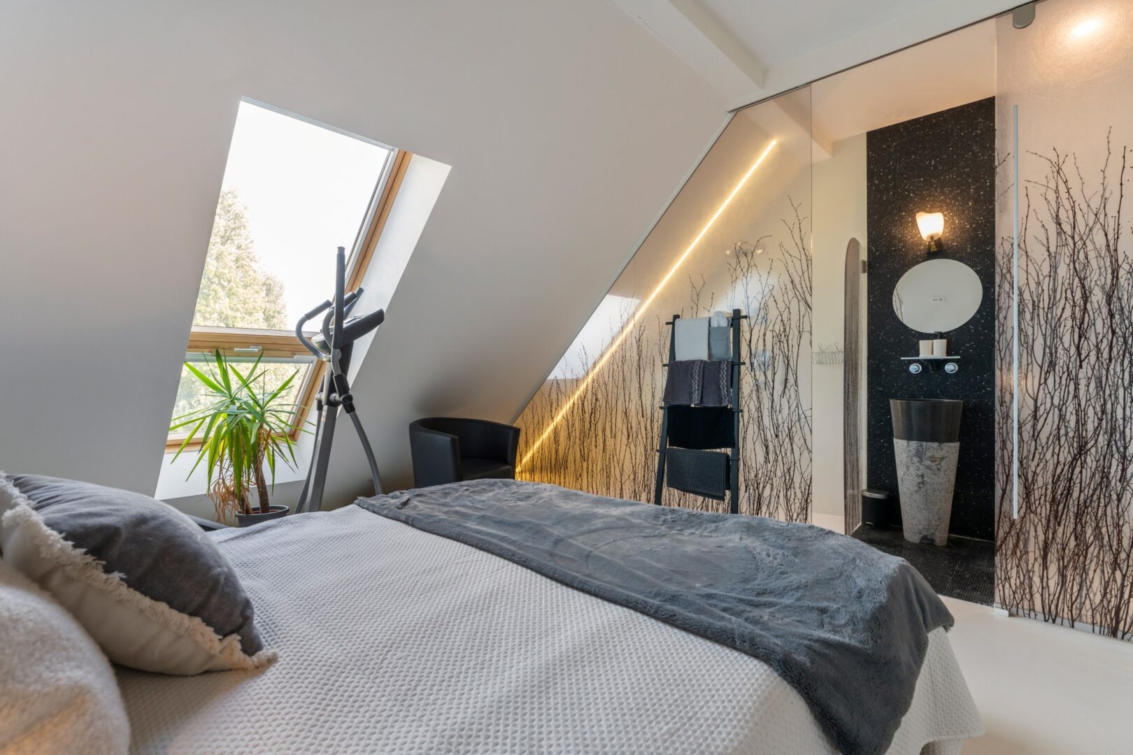 4 Bedroom Villa/Townhouse's Image 4
