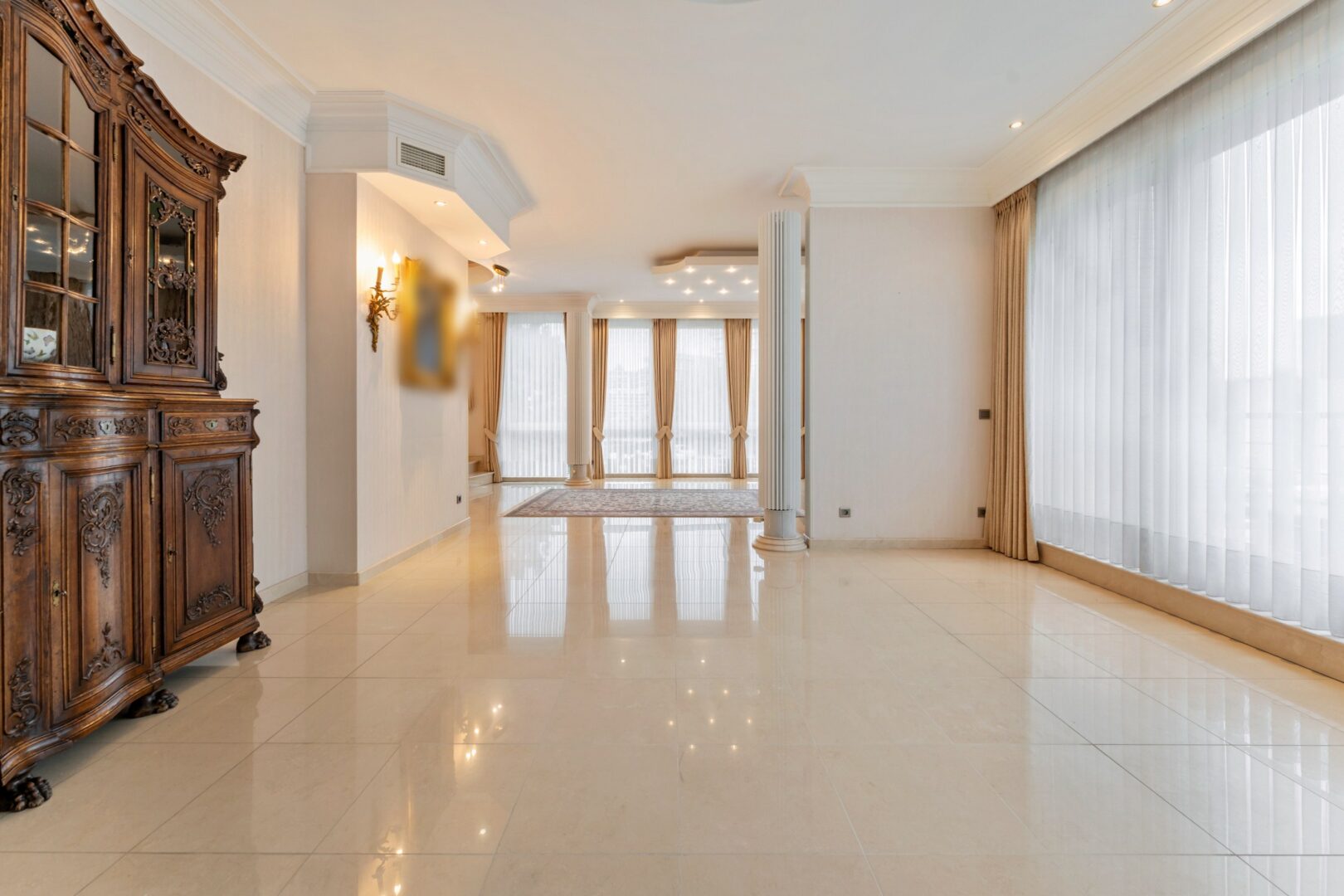 4 Bedroom Villa/Townhouse's Image 8