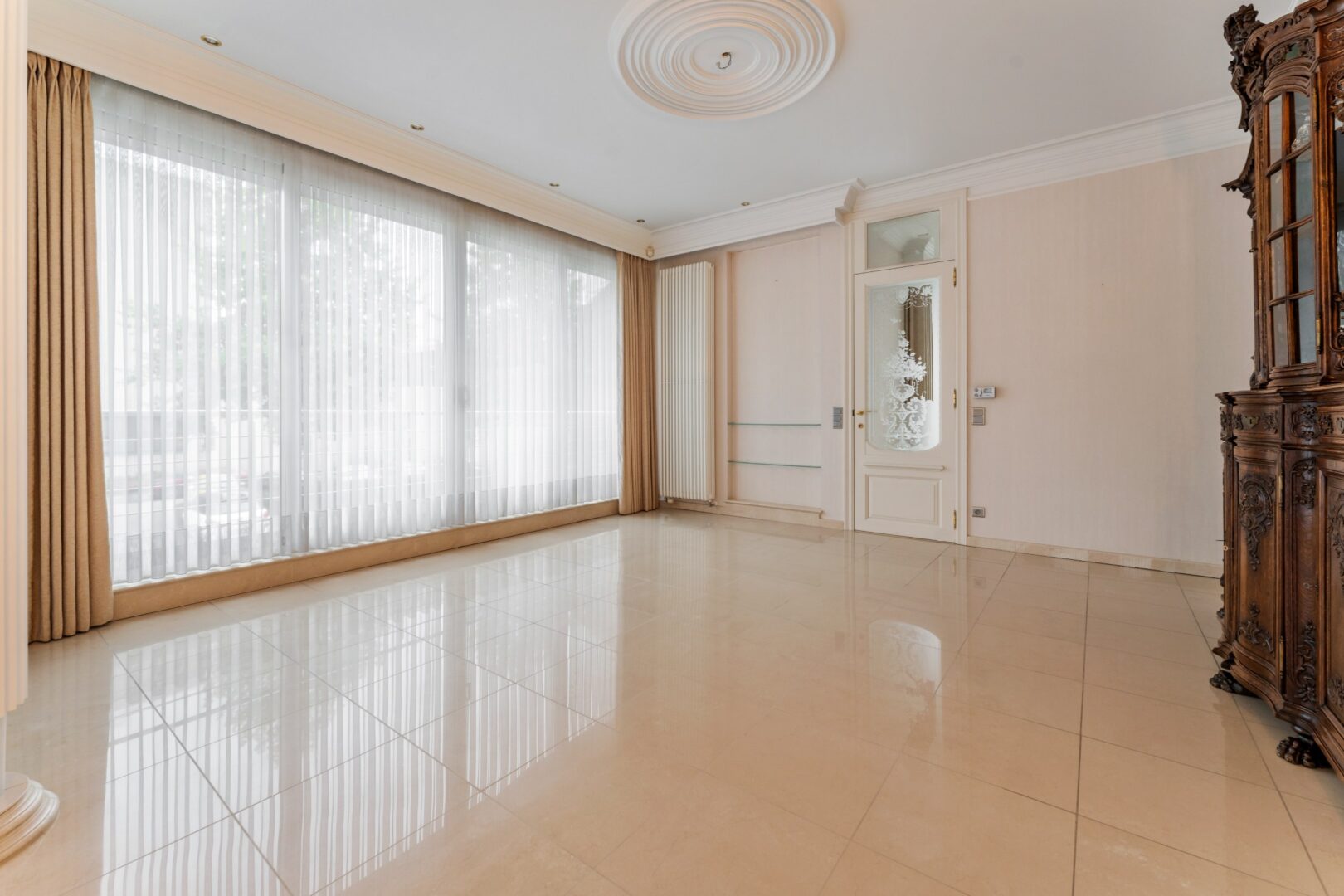 4 Bedroom Villa/Townhouse's Image 9