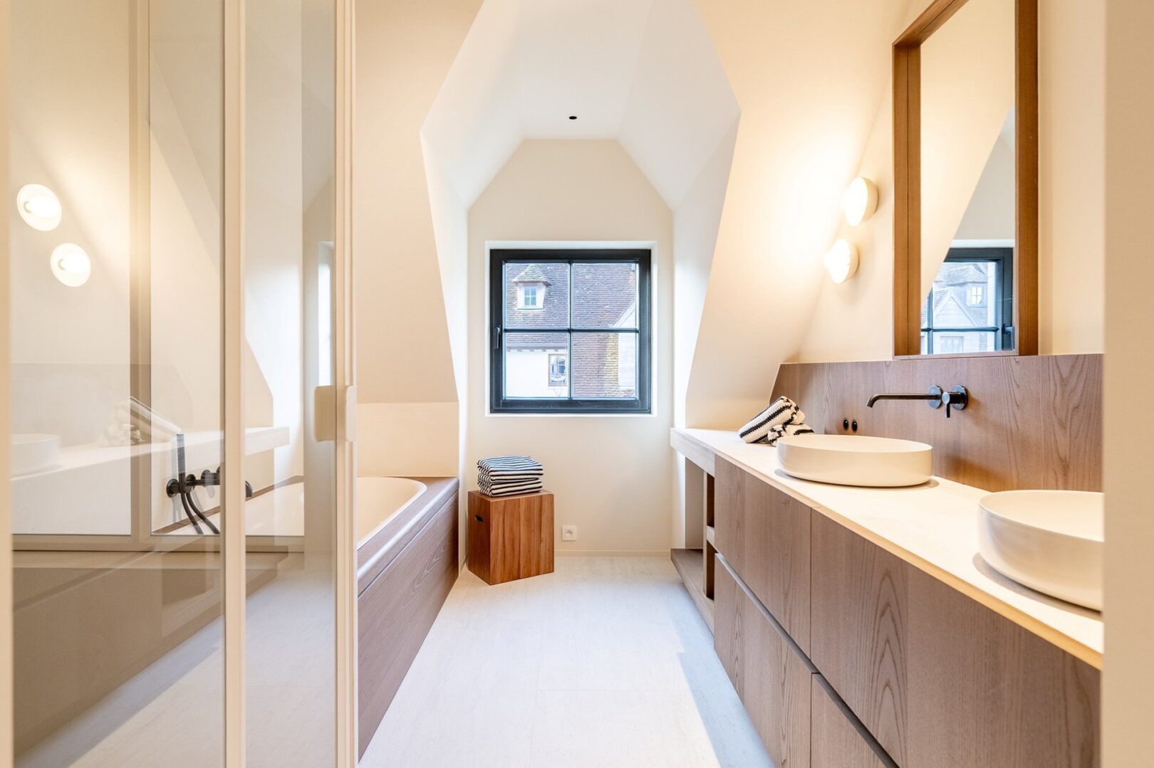 4 Bedroom Villa/Townhouse's Image 34