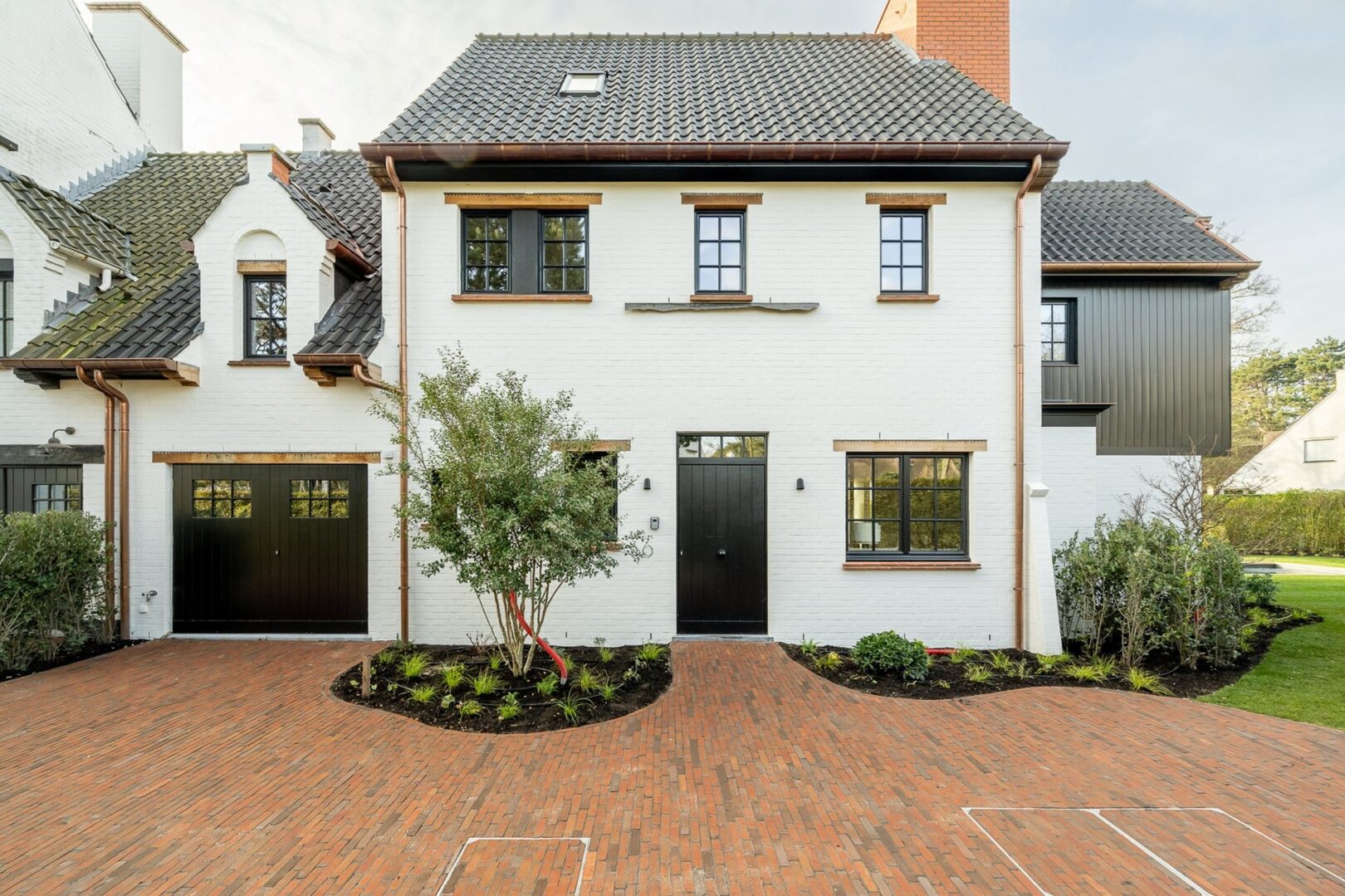 4 Bedroom Villa/Townhouse's Image 45