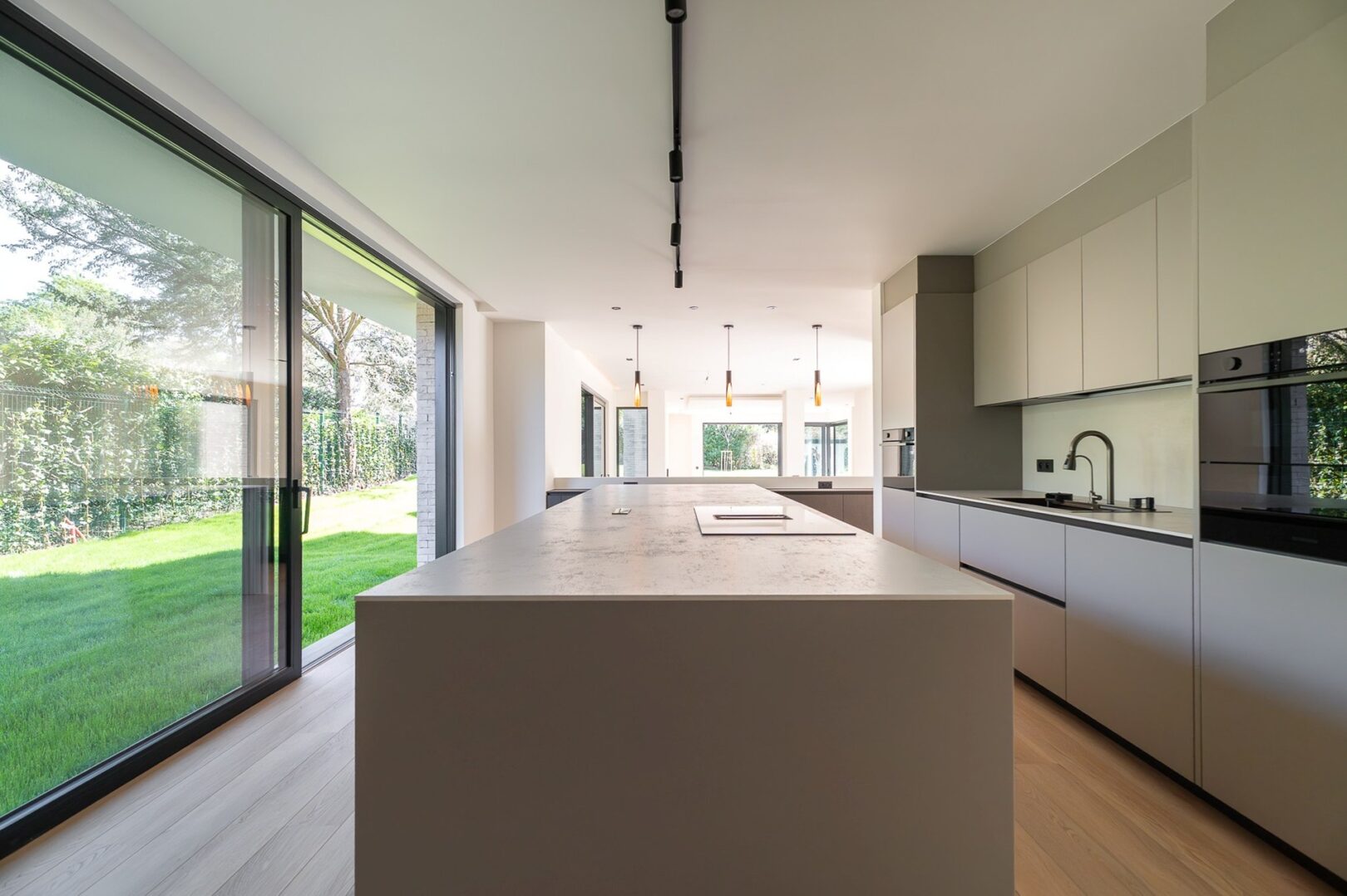 4 Bedroom Villa/Townhouse's Image 8