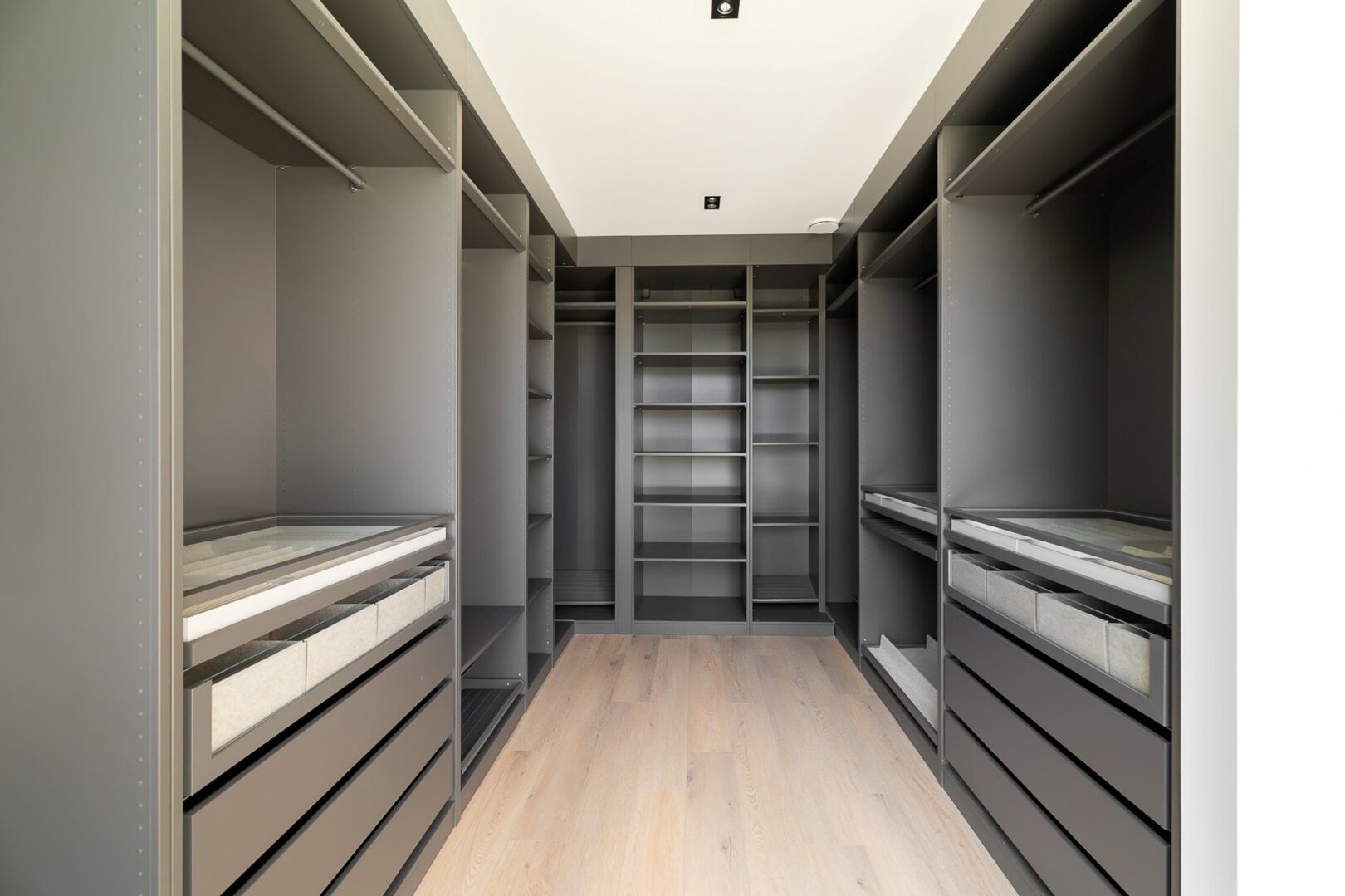 4 Bedroom Villa/Townhouse's Image 14
