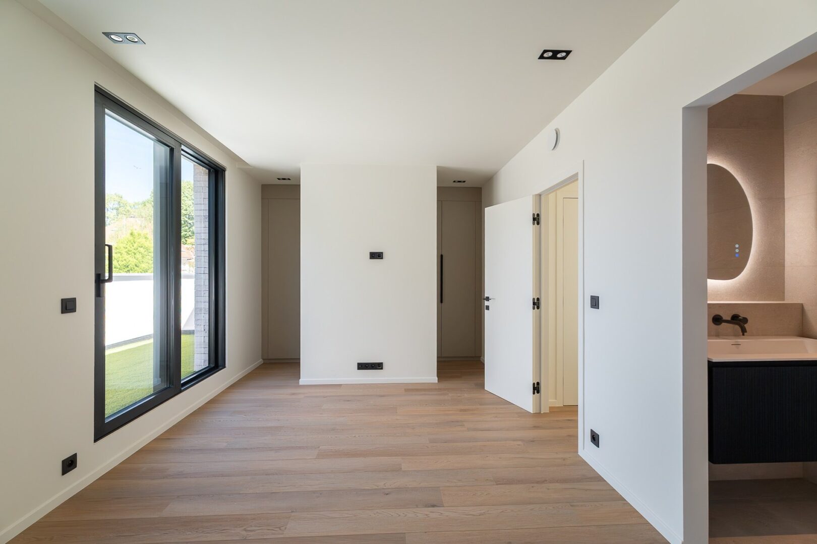 4 Bedroom Villa/Townhouse's Image 18