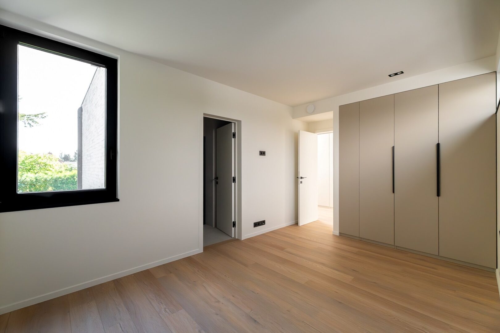 4 Bedroom Villa/Townhouse's Image 22