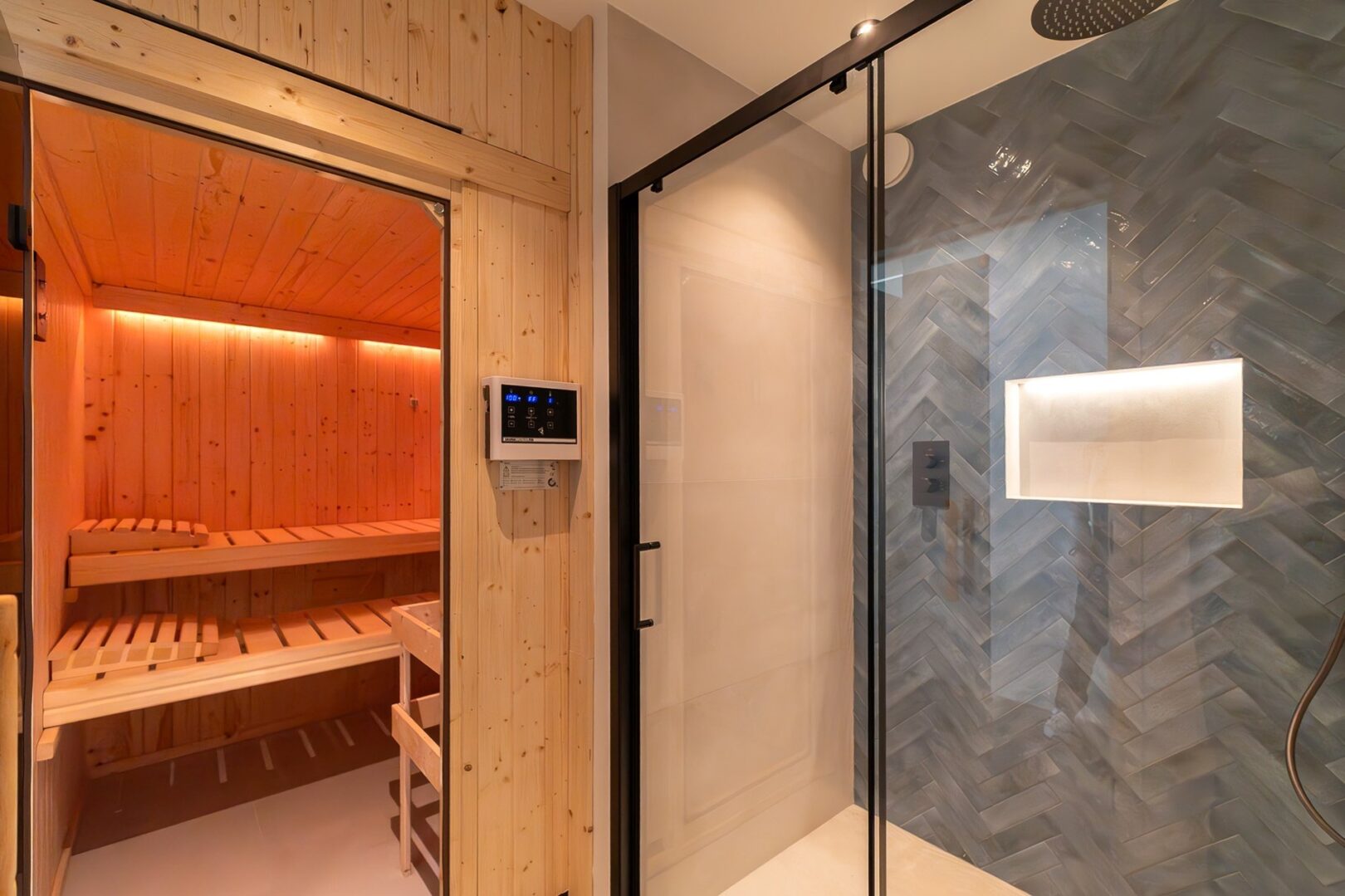 4 Bedroom Villa/Townhouse's Image 23