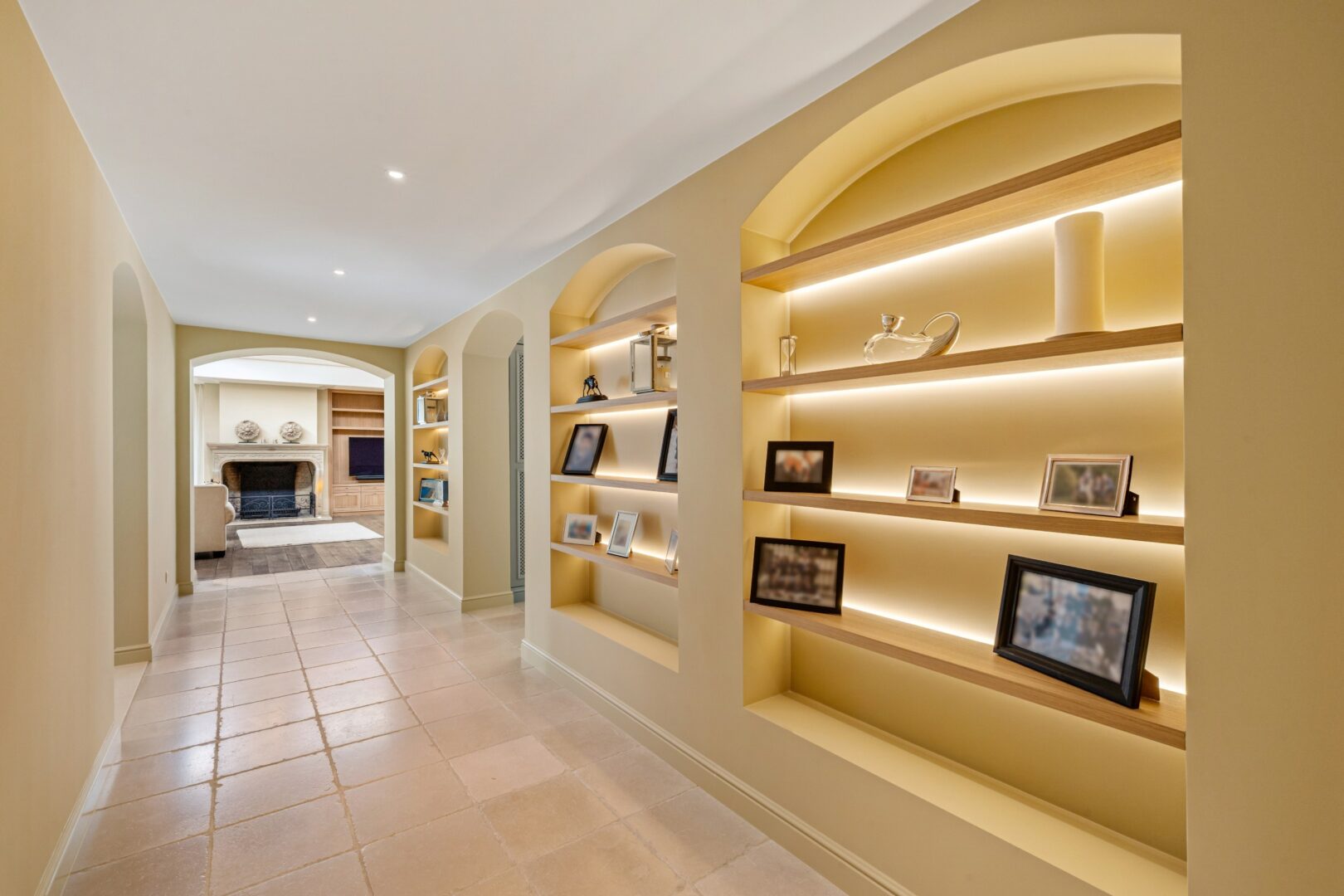 https://www.christiesrealestatebelgium.be/wp-content/uploads/properties/8943195/8943195_12_20260711124017.jpg