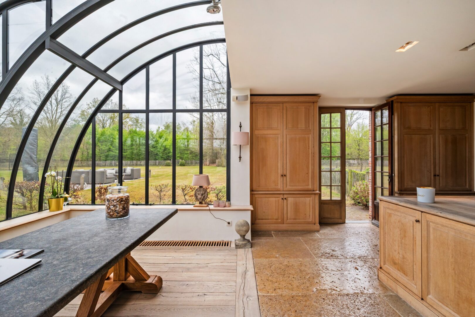 https://www.christiesrealestatebelgium.be/wp-content/uploads/properties/8944001/8944001_4_20260522112614.jpg