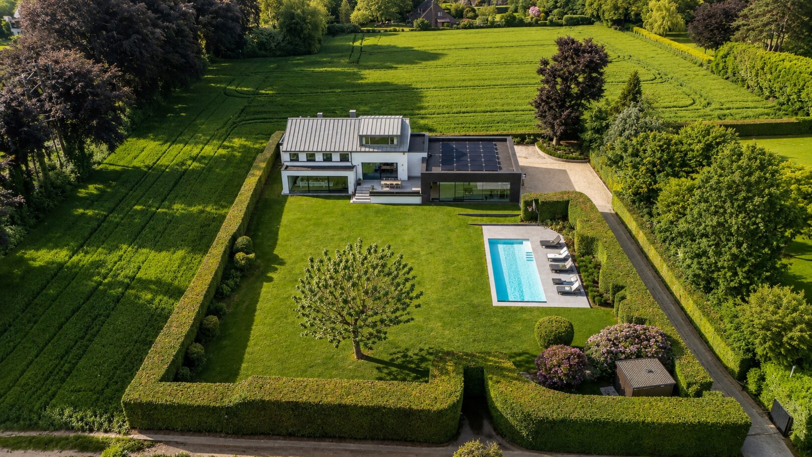 5 Bedroom Villa/Townhouse's Image 7
