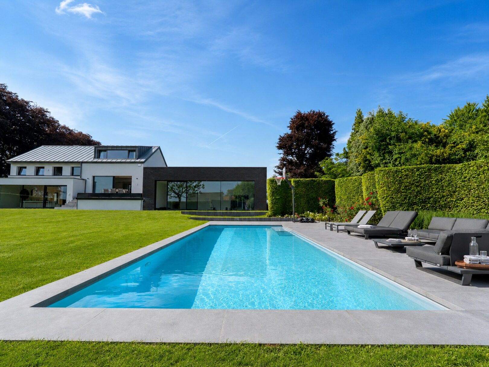 5 Bedroom Villa/Townhouse's Image 8