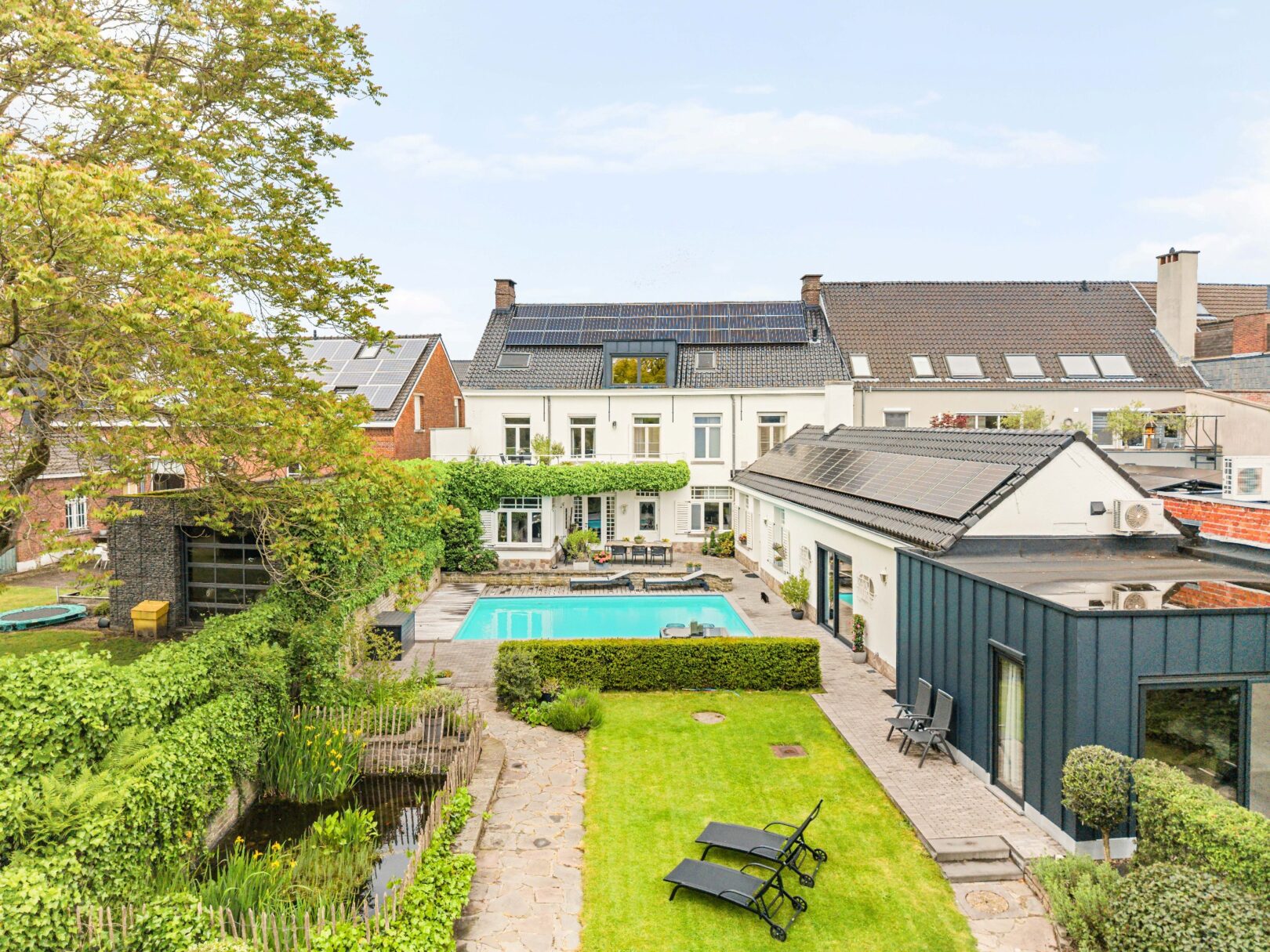 8 Bedroom Villa/Townhouse's Image 22