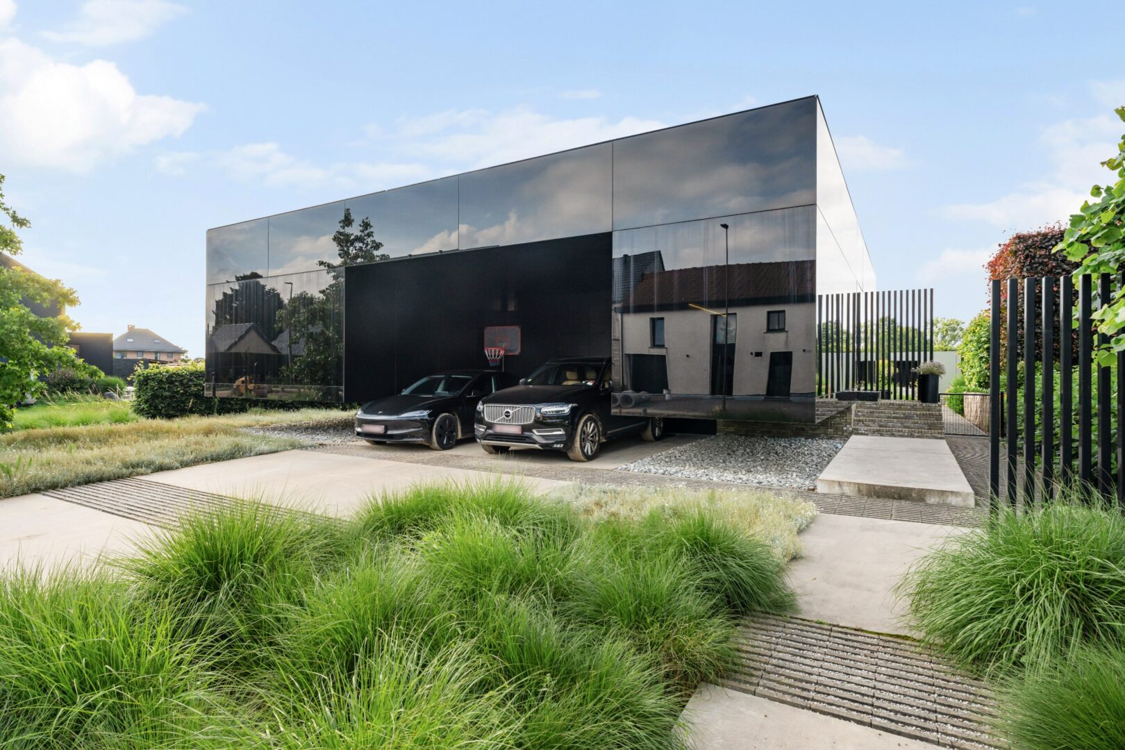 4 Bedroom Villa/Townhouse's Image 3