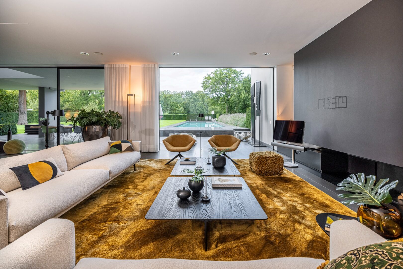 4 Bedroom Villa/Townhouse's Image 11
