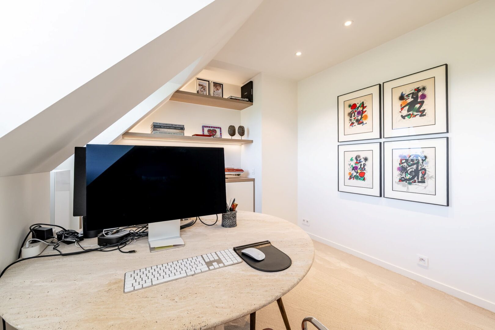 5 Bedroom Villa/Townhouse's Image 32
