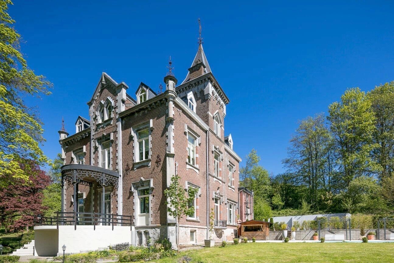 Image description