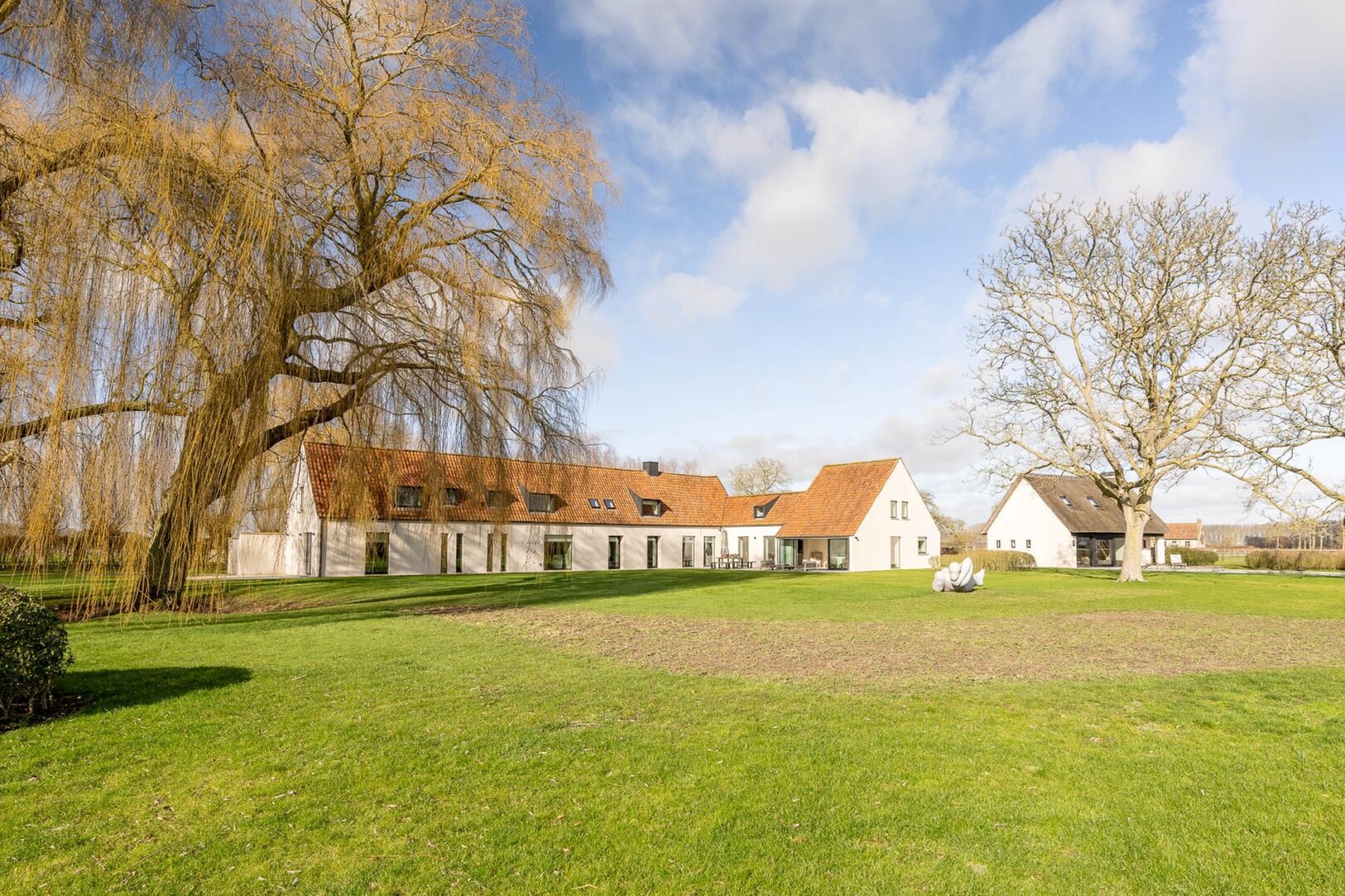 https://www.christiesrealestatebelgium.be/wp-content/uploads/properties/9060189/9060189_4_20260916175620.jpg