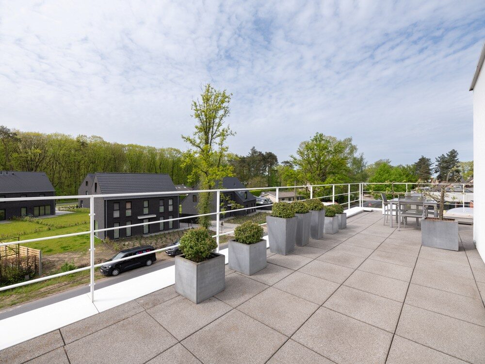 https://www.christiesrealestatebelgium.be/wp-content/uploads/properties/9092418/9092418_3_20261027095424.jpg